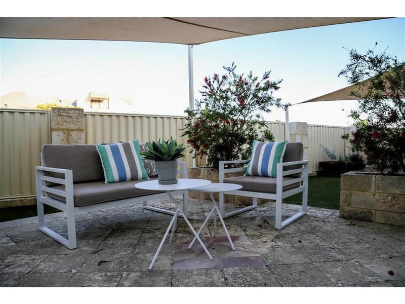 33 Marginson Drive, Landsdale WA 6065