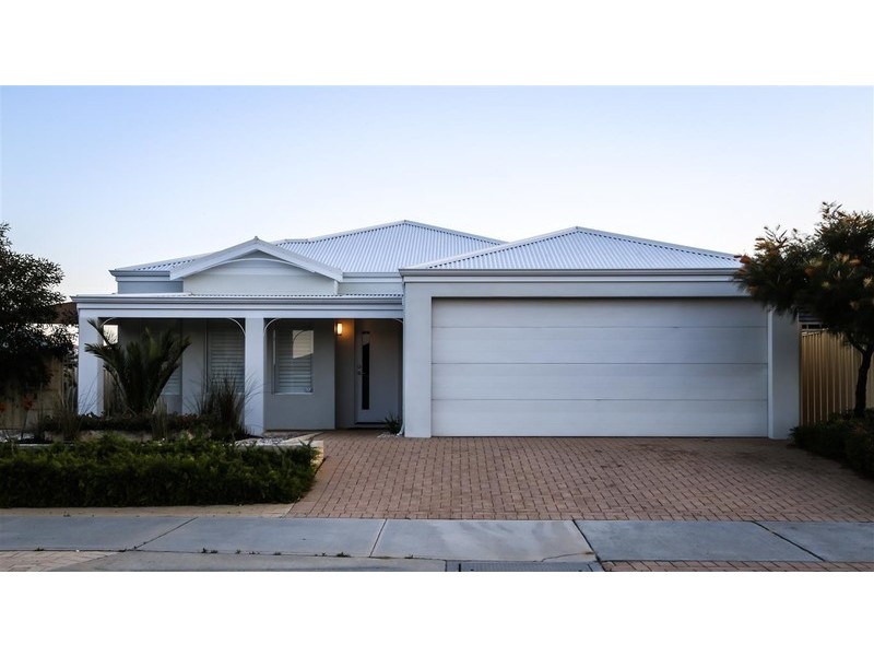 33 Marginson Drive, Landsdale WA 6065