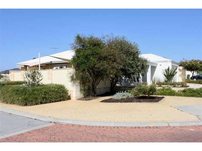 33 Marginson Drive, Landsdale WA 6065