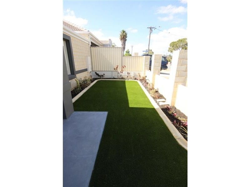 18 Selsfield Place, Balga WA 6061