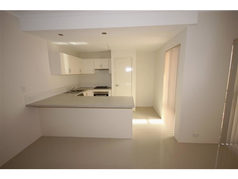 18 Selsfield Place, Balga WA 6061