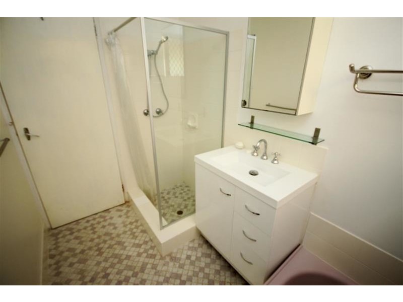 5 Yera Place, Wanneroo WA 6065