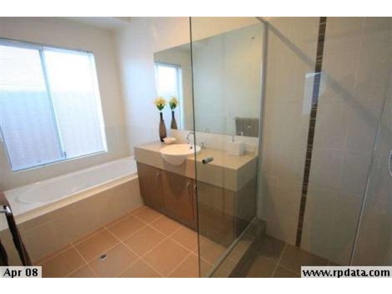 51 Belvoir Parkway, Darch WA 6065