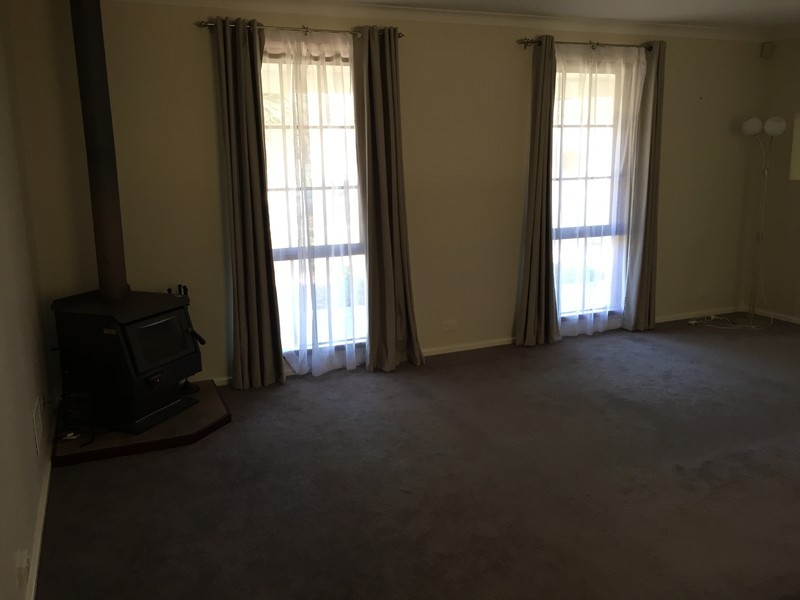 7 Chelsea Court, Kingsley WA 6026