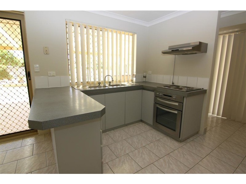 56 Jefferson Drive, Marangaroo WA 6064