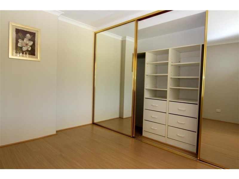 56 Jefferson Drive, Marangaroo WA 6064