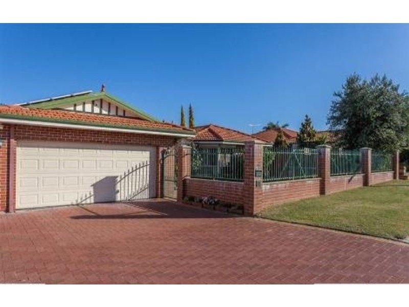 11 Heathfield Drive, Landsdale WA 6065
