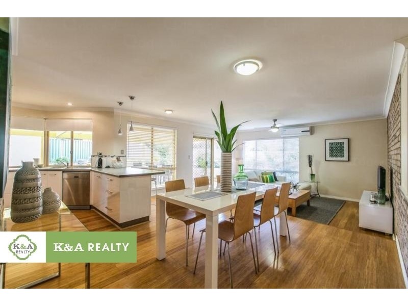 18 Richardson Court, Woodvale WA 6026