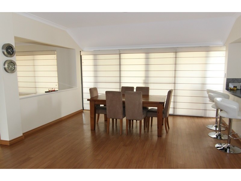 8 Kilchurn Promenade, Darch WA 6065