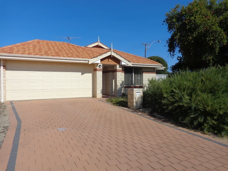 B/33 Grinstead Way, Balga WA 6061