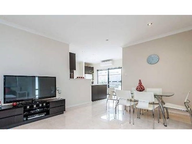 5/6 Bologna Vista, Landsdale WA 6065