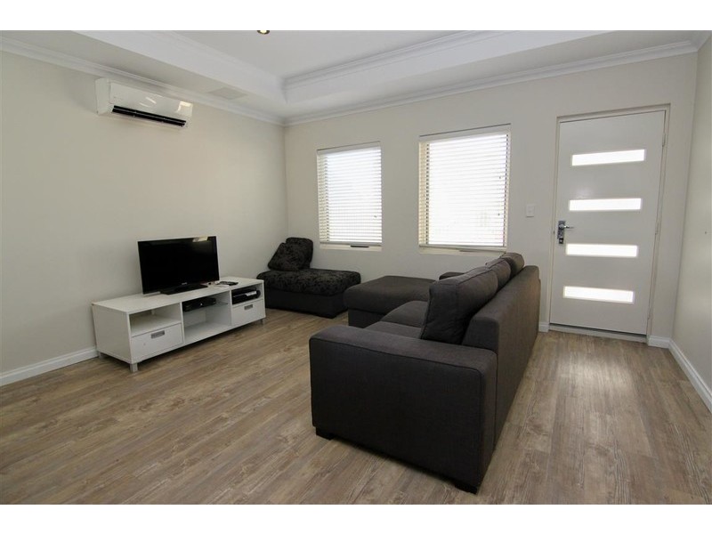 A/8 Currong Way, Nollamara WA 6061