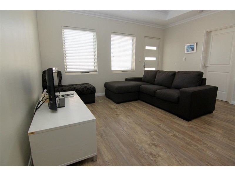 A/8 Currong Way, Nollamara WA 6061