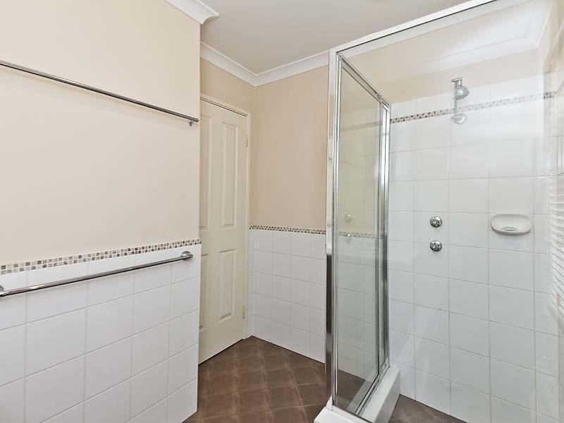 27 Penelope Place, Innaloo WA 6018