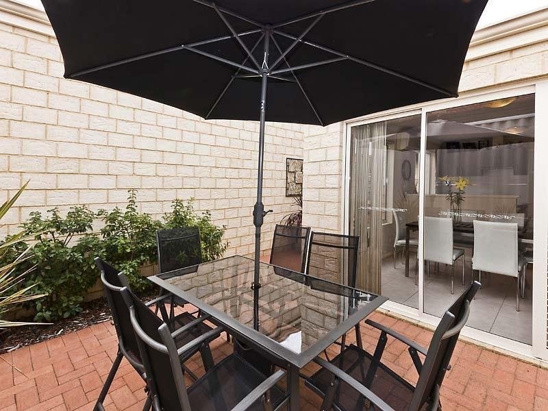 27 Penelope Place, Innaloo WA 6018