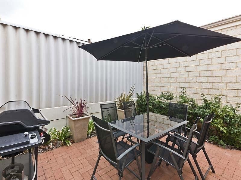 27 Penelope Place, Innaloo WA 6018