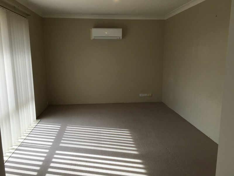 14 Kearney Mews, Marangaroo WA 6064