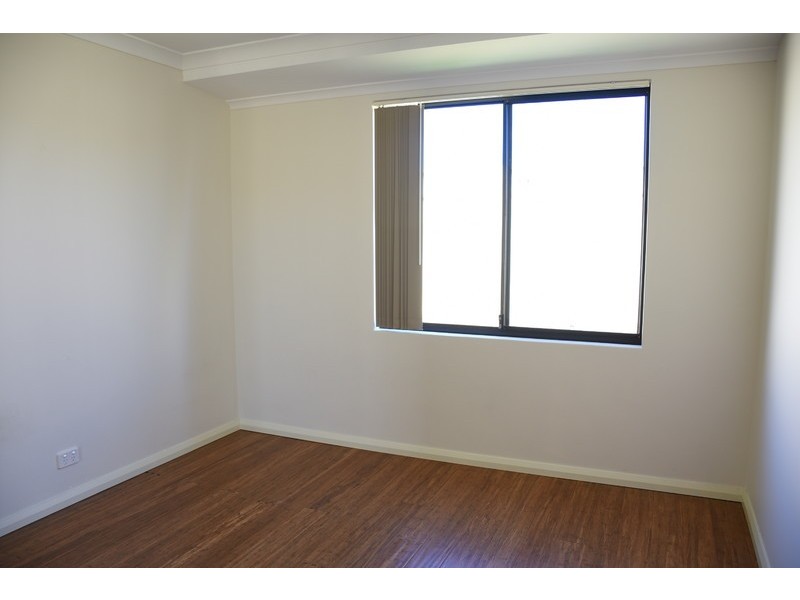 15 Hvar Street, Madeley WA 6065