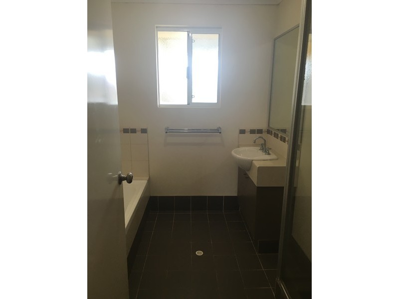 40 Ashdale Road, Darch WA 6065