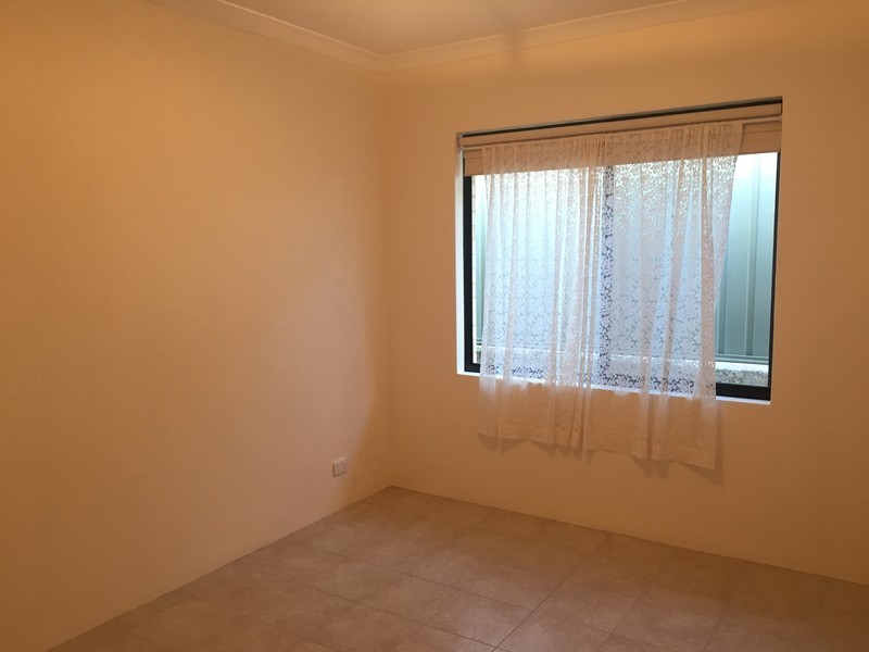 332 Kingsway, Landsdale WA 6065