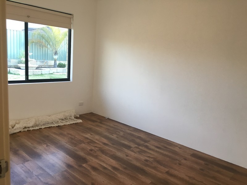 332 Kingsway, Landsdale WA 6065