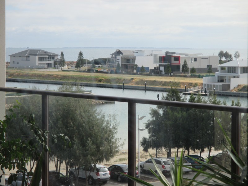 26/20 Medina Parade, North Coogee WA 6163