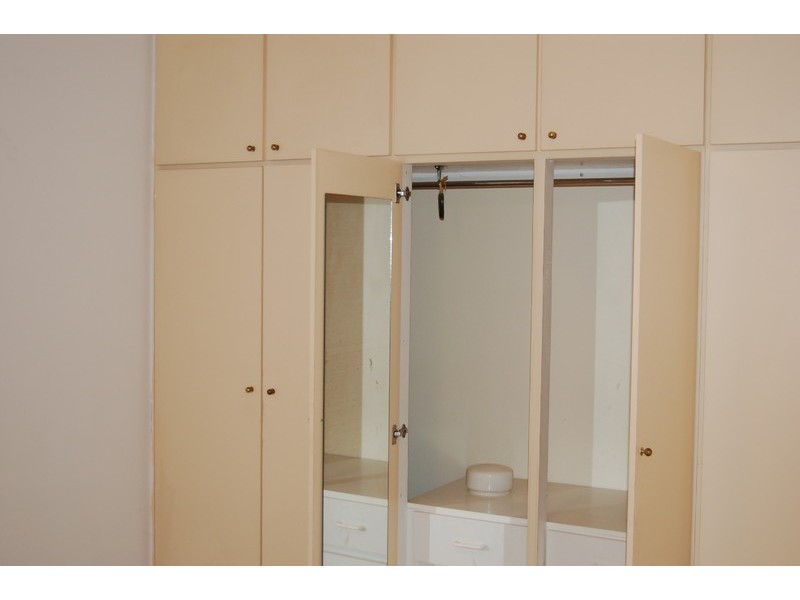 4/33 Leach Highway, Wilson WA 6107