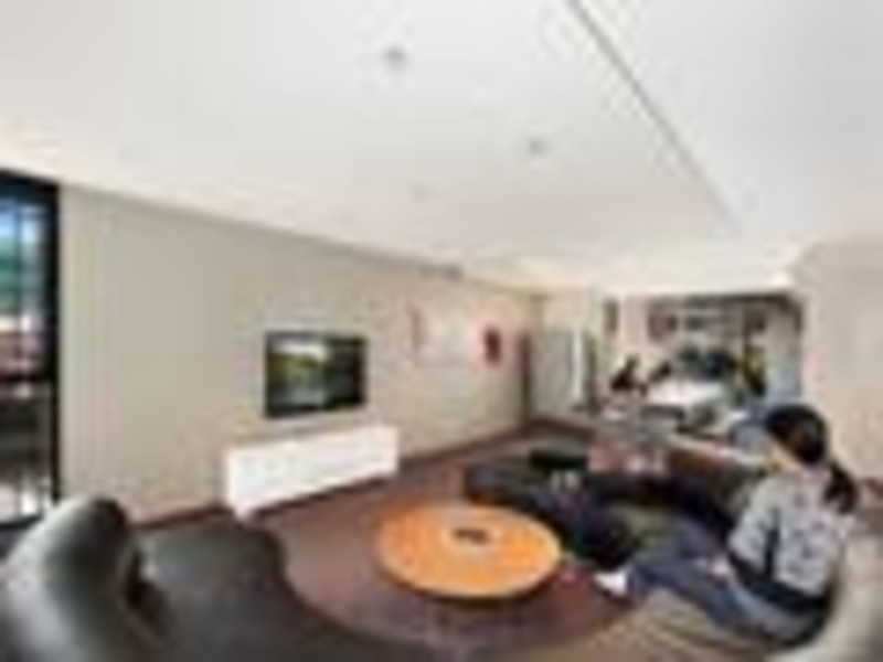 208/9 Earl Street, Carlton VIC 3053