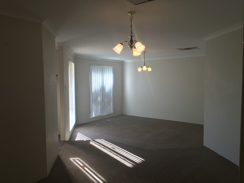 15 Gerosa Place, Alexander Heights WA 6064