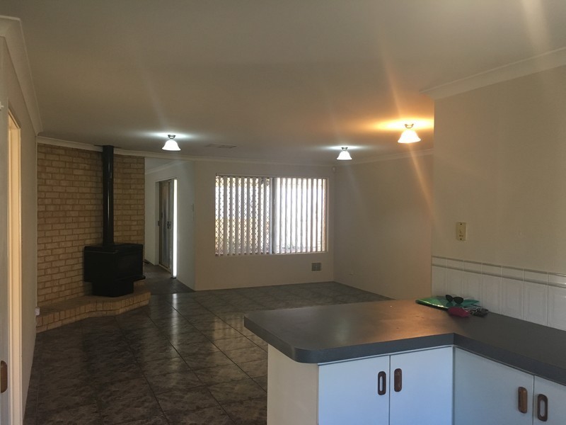 15 Gerosa Place, Alexander Heights WA 6064