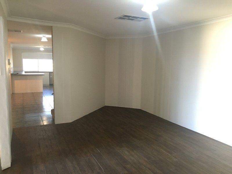 15 Gerosa Place, Alexander Heights WA 6064