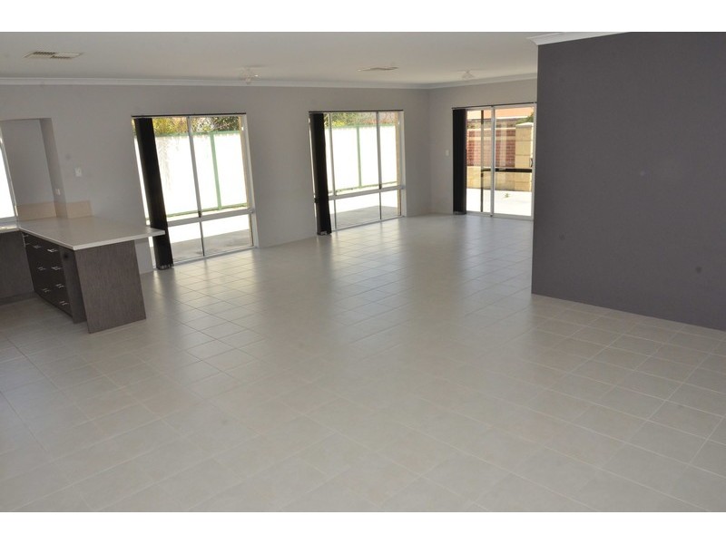 2 Bonnard Crescent, Ashby WA 6065