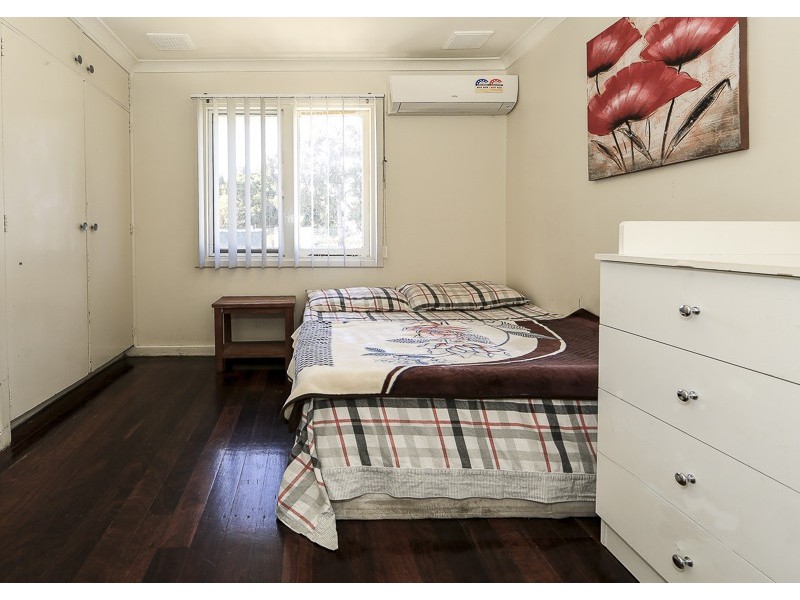 59 Walderton Avenue, Balga WA 6061