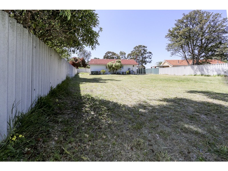 59 Walderton Avenue, Balga WA 6061