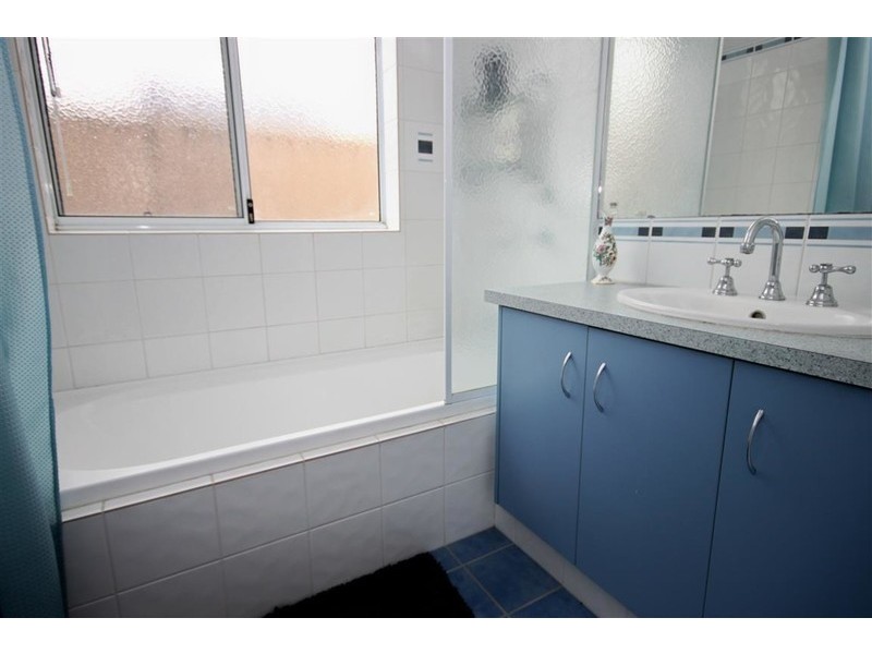 29 Cass Boulevard, Darch WA 6065