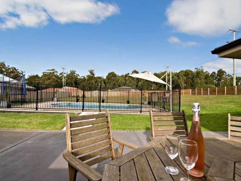 75 Sylvan Avenue, Medowie NSW 2318