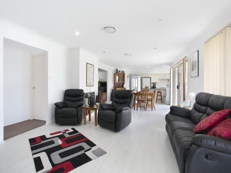 4 Gymea Place, Thornton NSW 2322