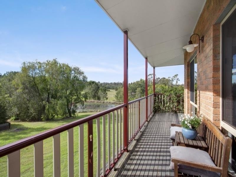 17 Frances Dun Close, Duns Creek NSW 2321