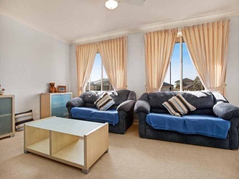 6 Yaldara Avenue, Thornton NSW 2322