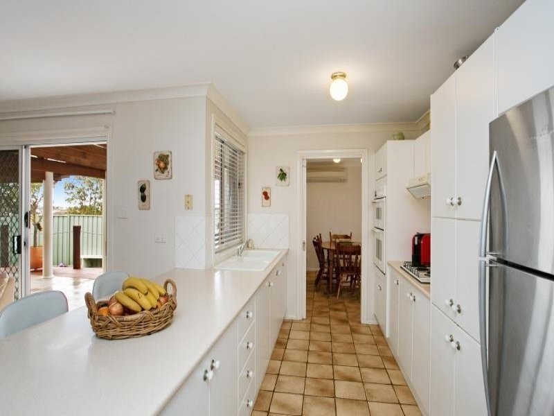 1 Rosewood Avenue, Thornton NSW 2322