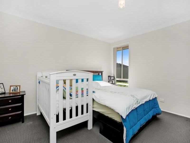 12 Laurina Avenue, Thornton NSW 2322