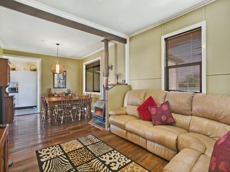 17 Farnsworth Street, Thornton NSW 2322