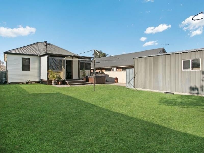 17 Farnsworth Street, Thornton NSW 2322
