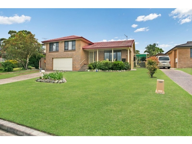 52 Clarence Street, Tenambit NSW 2323