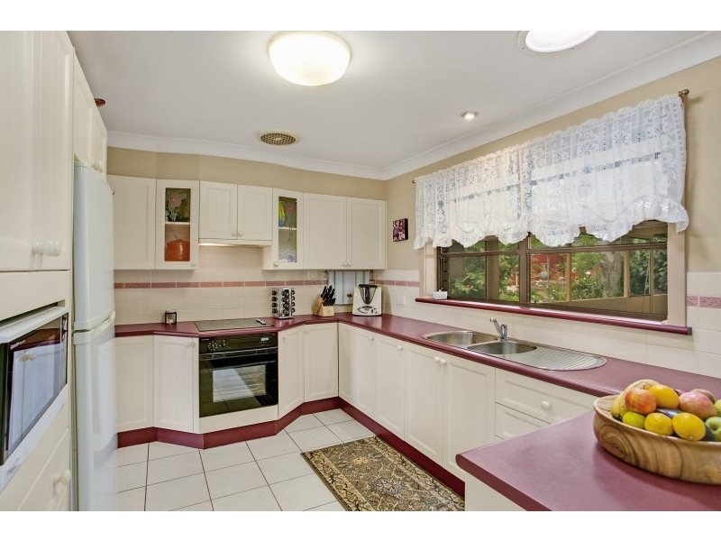 52 Clarence Street, Tenambit NSW 2323