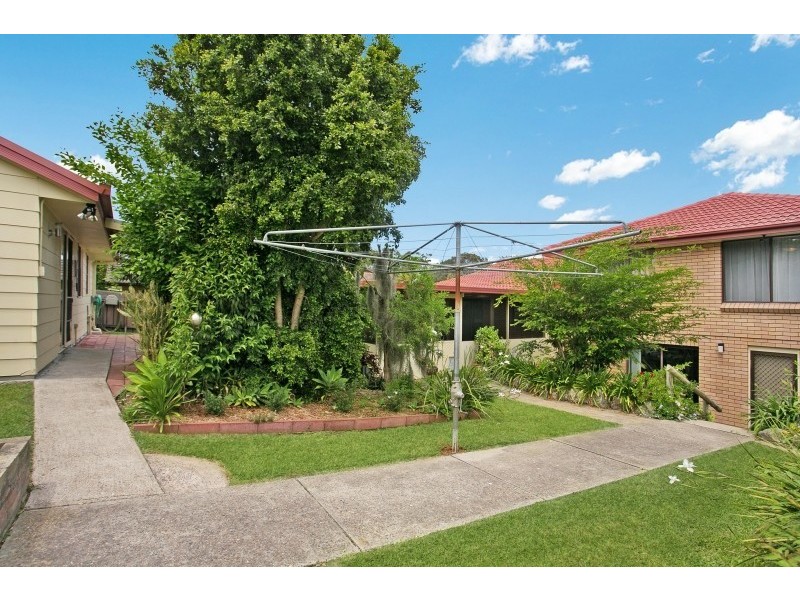 52 Clarence Street, Tenambit NSW 2323
