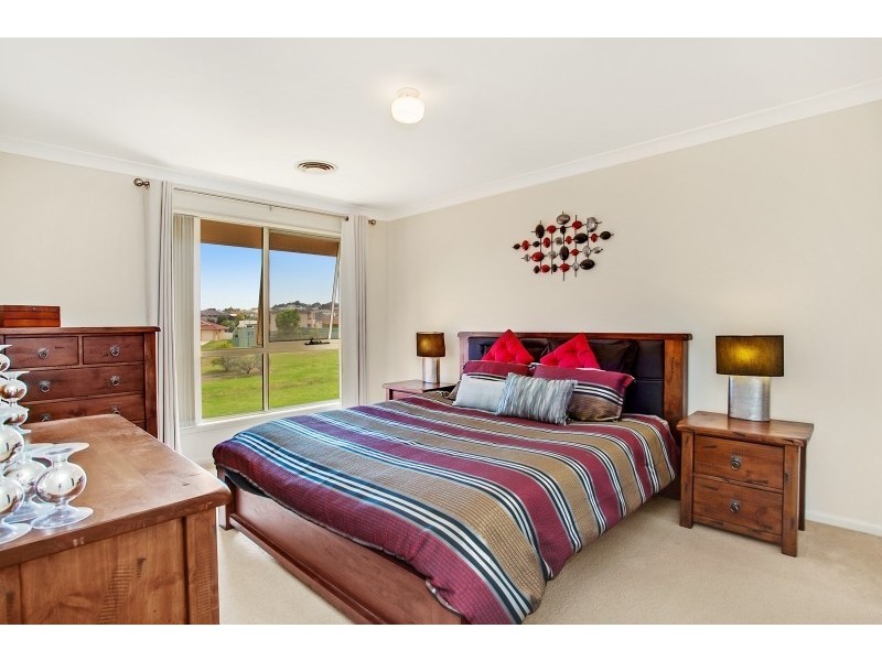 17 Rothbury Terrace, Thornton NSW 2322