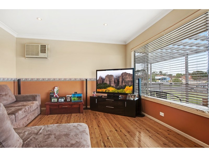 25 Weingartner Avenue, Tarro NSW 2322