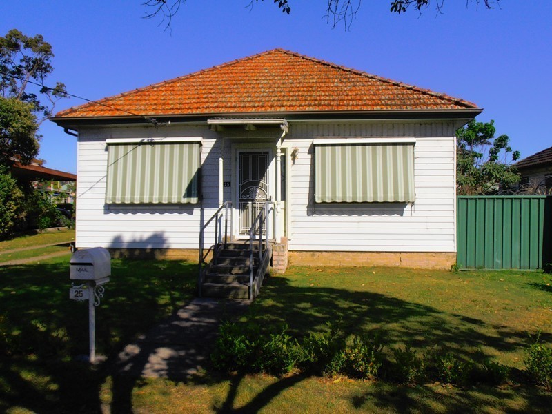 25 Greville Street, Beresfield NSW 2322