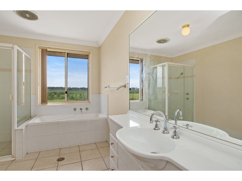 10 Laurel Close, Thornton NSW 2322